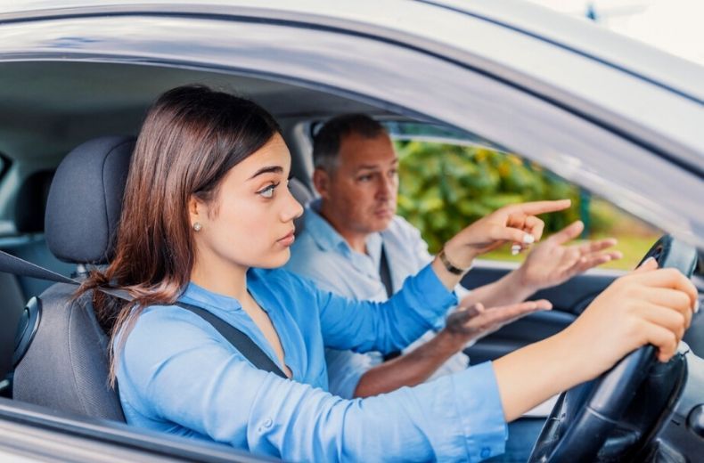 Here Are 4 Essential Tips for Car Drivers